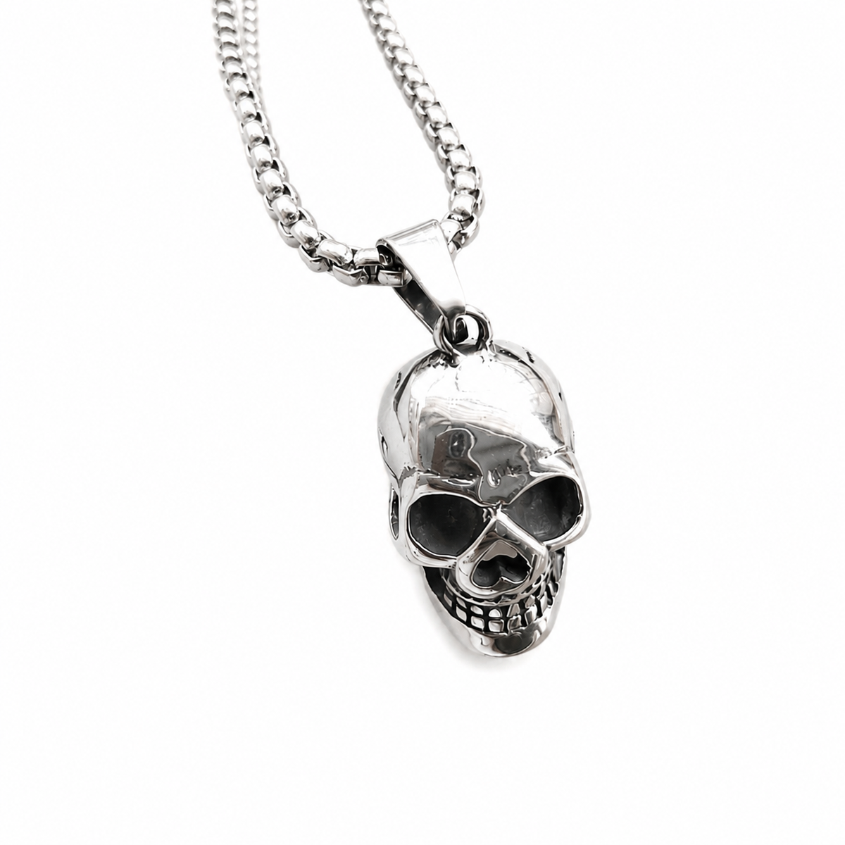 Skull Pendant Necklace